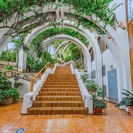 Noble Playa Fanabe By Altamar Homes * 아데제