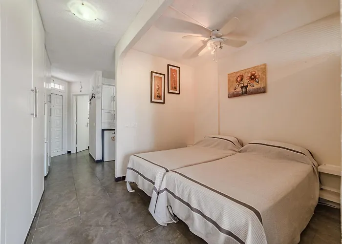 아파트 Noble Playa Fanabe By Altamar Homes